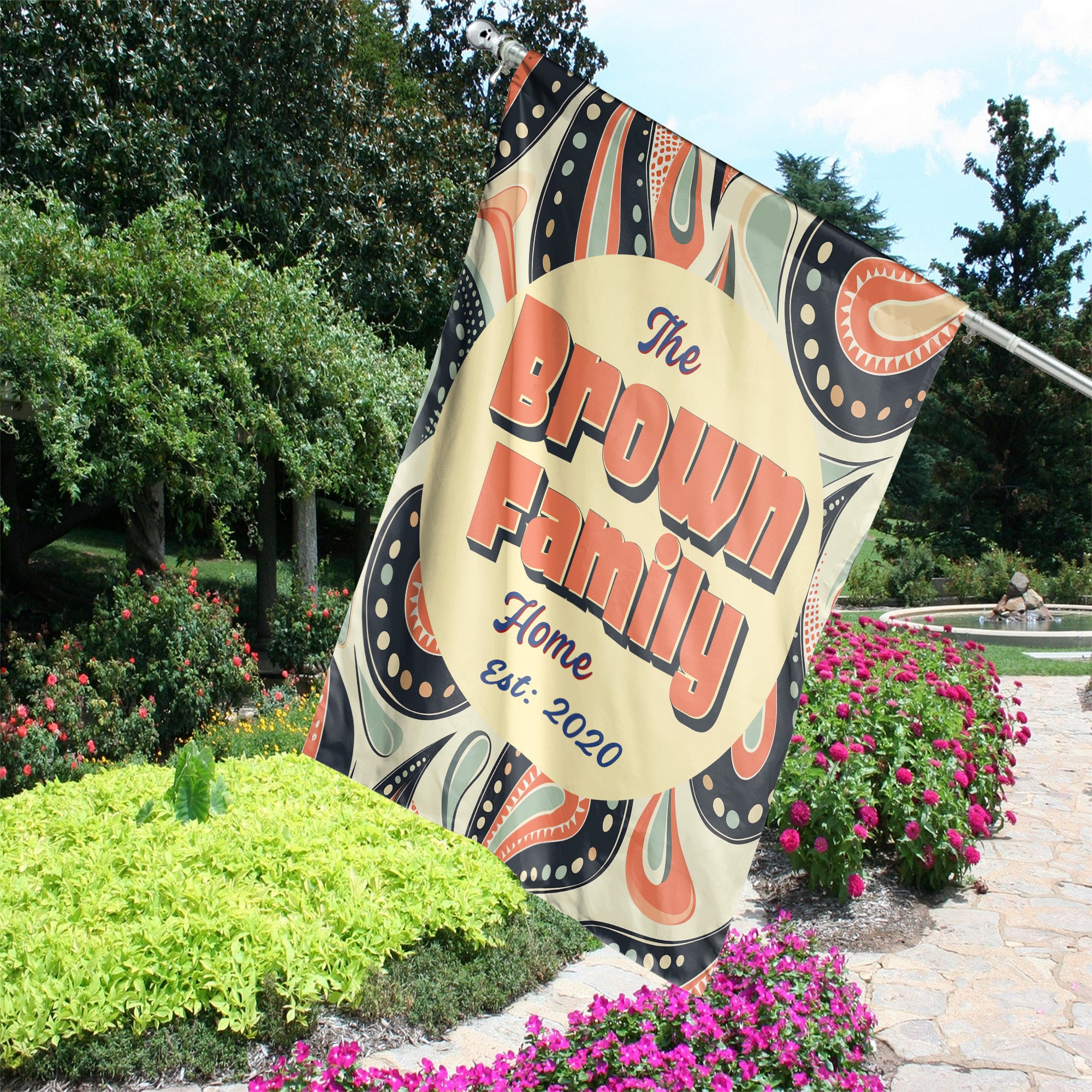 Custom GARDEN FLAGS | Welcome House Flag | Personalized Name | Double-Sided, UV Resistant Polyester | Pretty Paisley