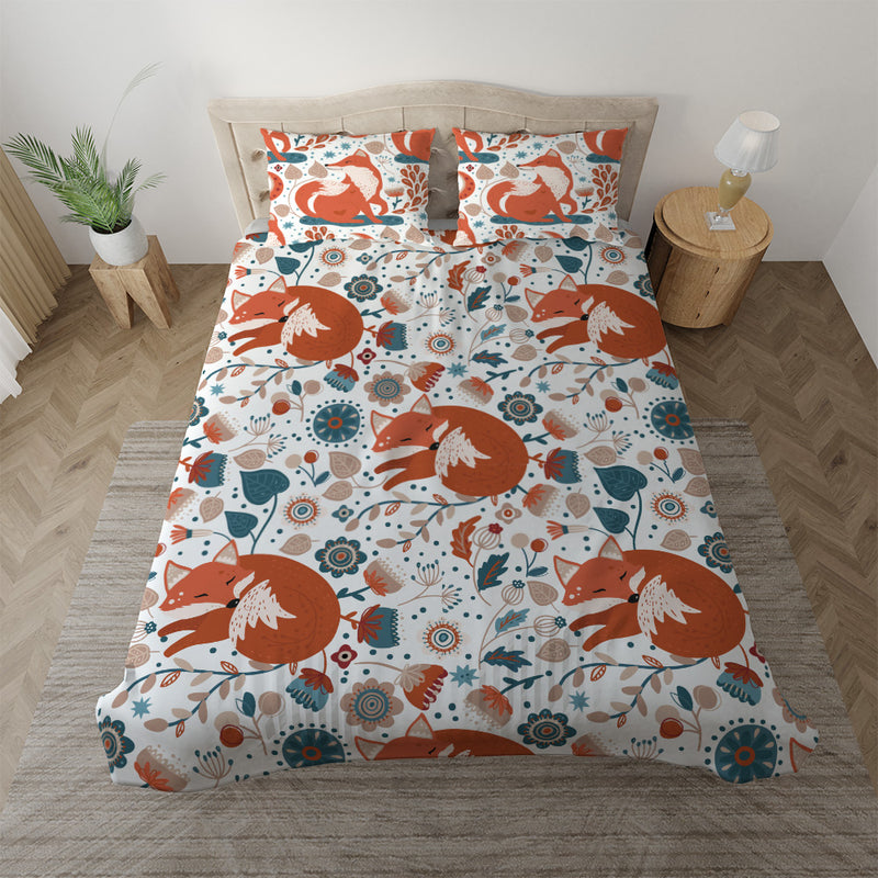 Duvet cover with matching Pillow cases | Luxury Bedding set | Twin, Queen, King Sizes | Nordic Animals Foxes